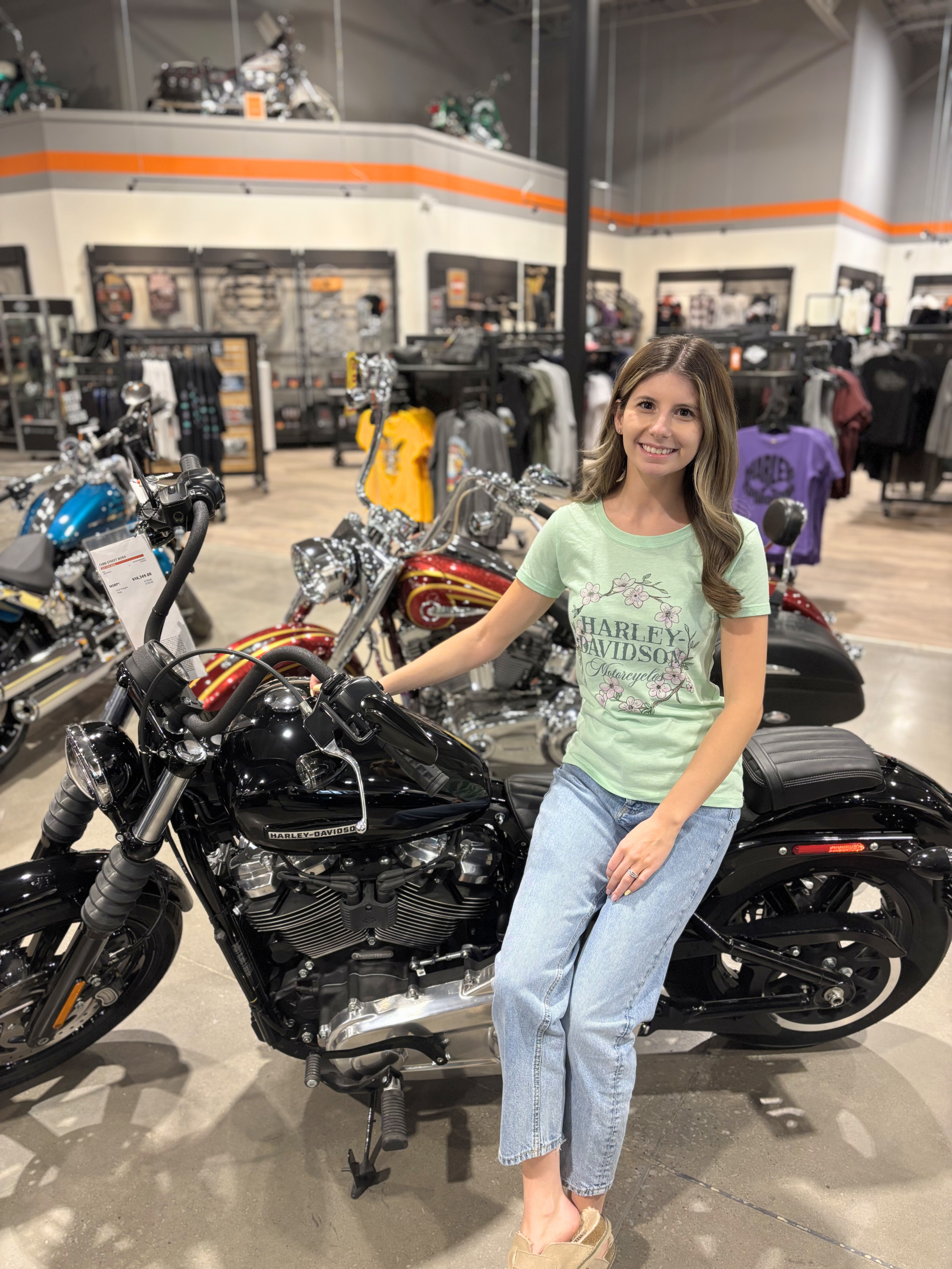 Shop Harley-Davidson-Z&M Harley-Davidson