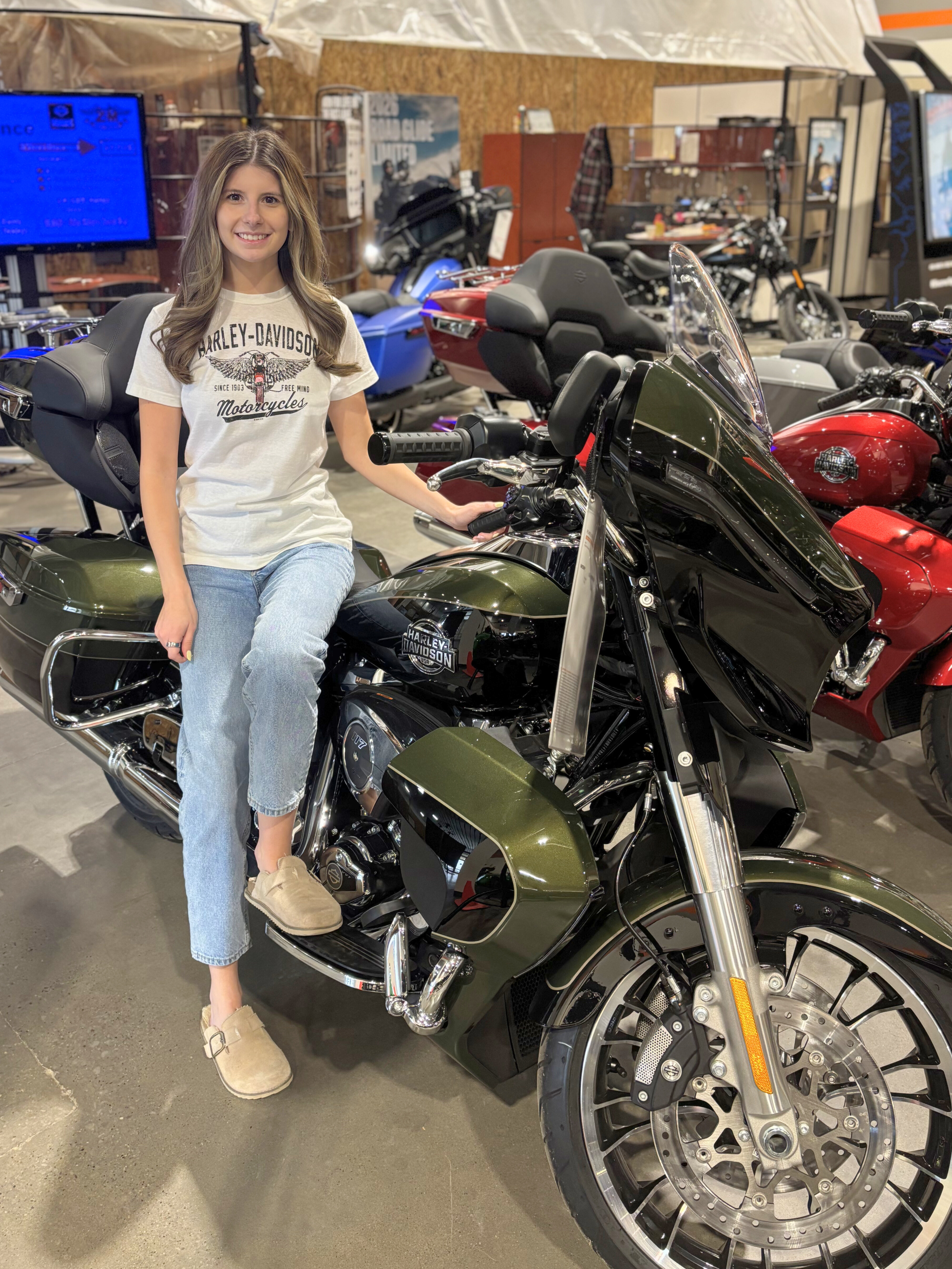 Shop Harley-Davidson-Z&M Harley-Davidson